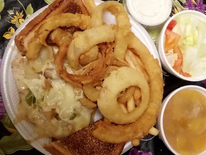 A heaping Southern platter with all the fixings